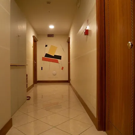 Hotel Dipendenza Londra 3*