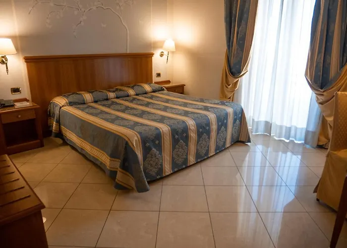 Dipendenza Londra 3* Alessandria